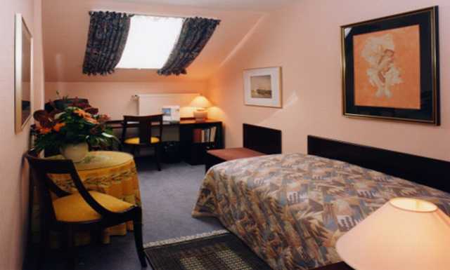 Hotel Capitole Γενεύη Δωμάτιο φωτογραφία